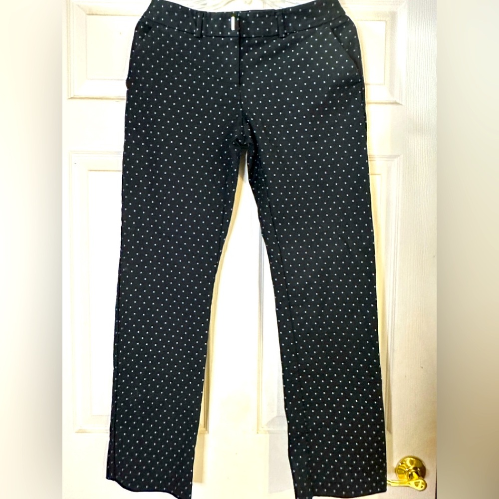 EUC‎ Apt. 9 Black and White Dress Pants with Polka Dot Pattern Size 6